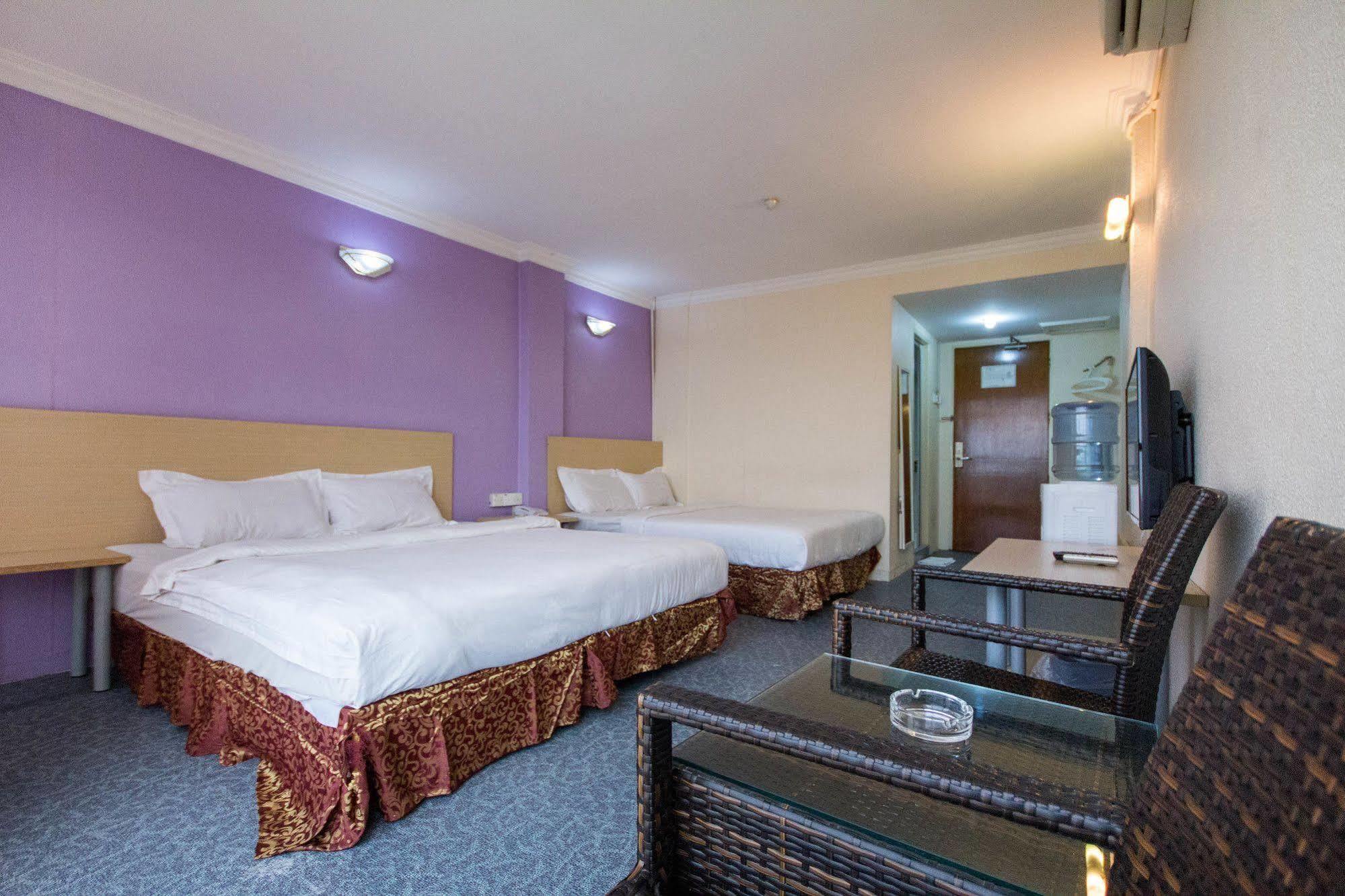 Sri Indar Hotel Bukit Mertajam Exteriér fotografie
