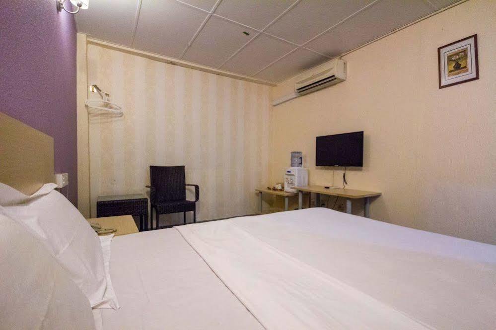 Sri Indar Hotel Bukit Mertajam Exteriér fotografie